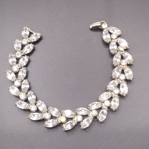 Vintage Rhinestone Bracelet 7 1/2'' - Picture 1 of 5